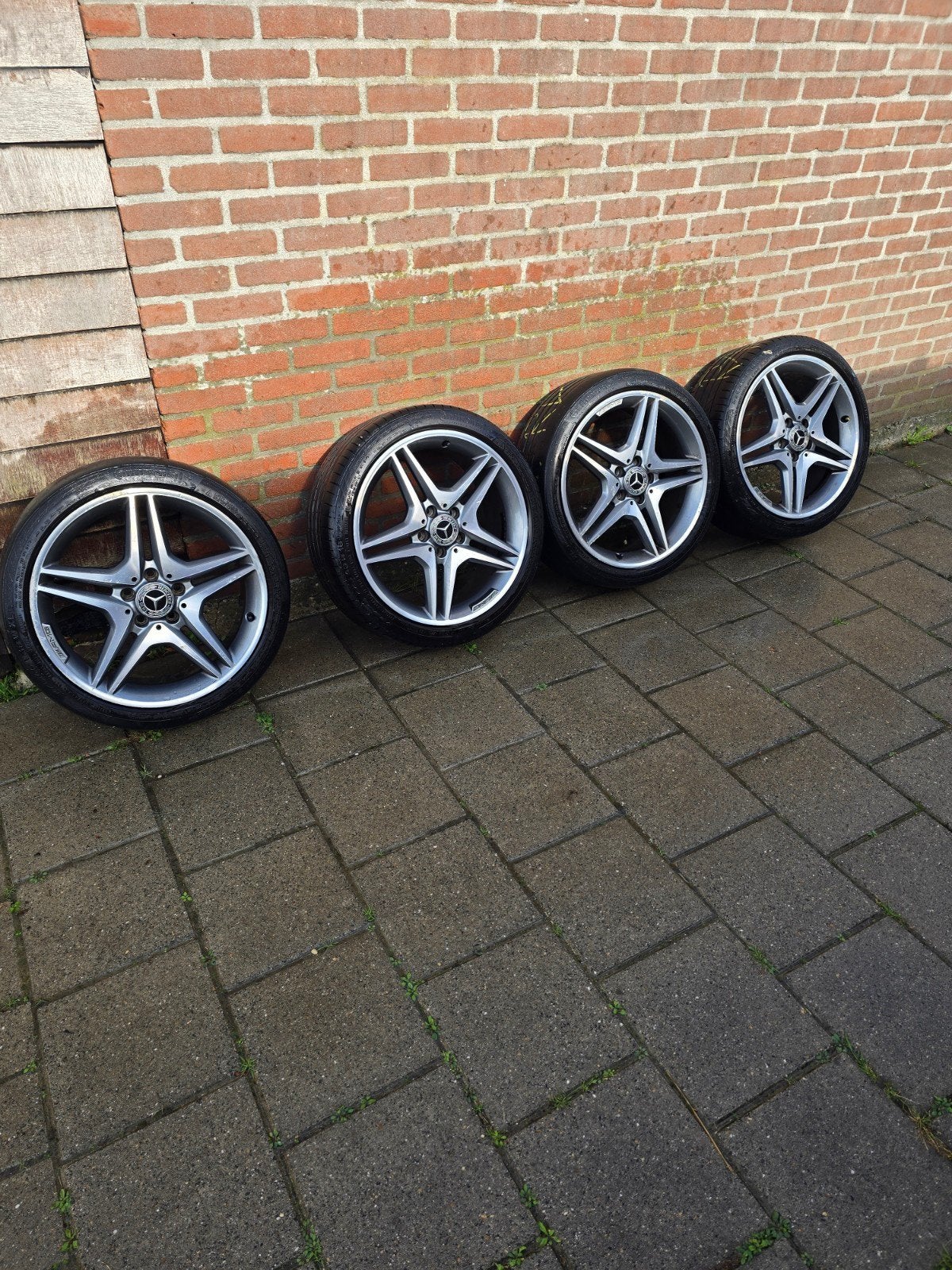 Mercedes AMG a 176 401 03 02 ET52, Auto-onderdelen, Ophalen, 18 inch, Velg(en), Personenwagen