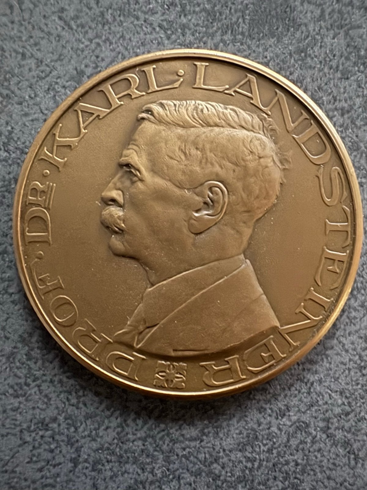 Prof. Dr. Karl Landsteiner Medaille - Nederlandse Rode Kruis, Postzegels en Munten, Penningen en Medailles, Ophalen of Verzenden