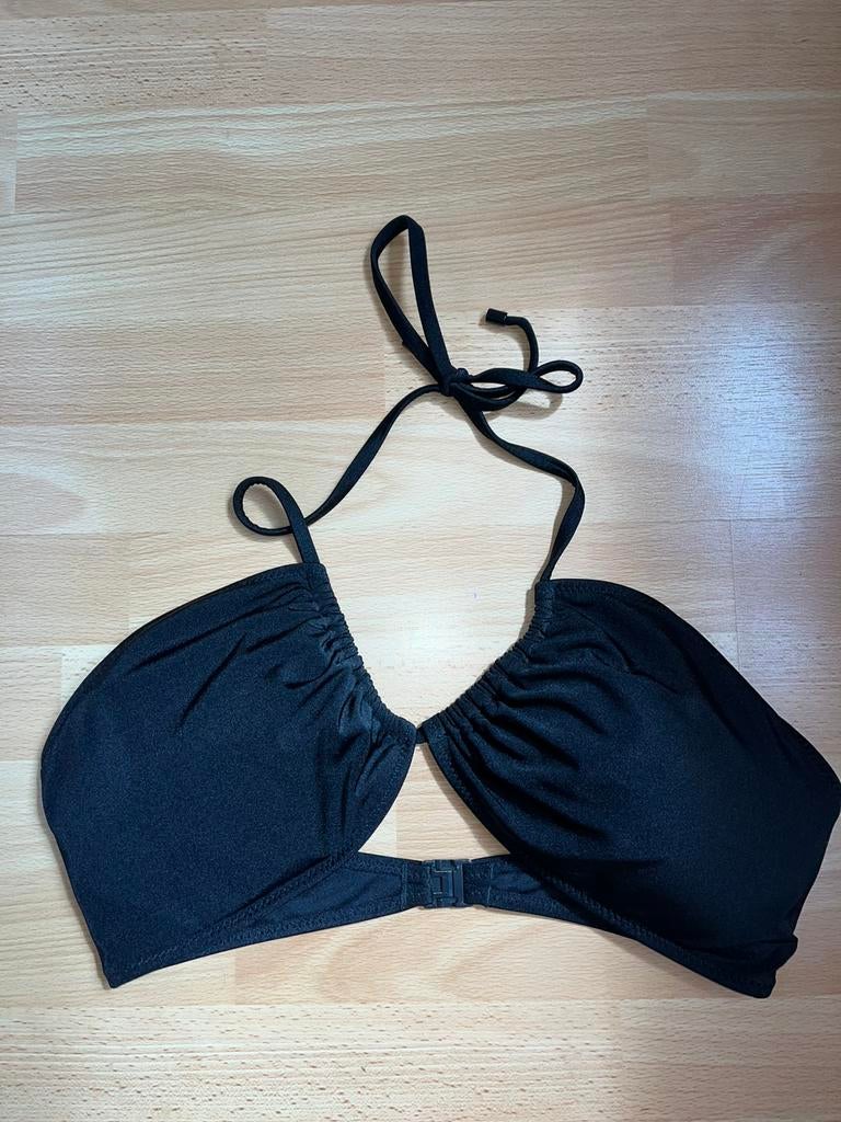 Bikini top zwart maat 44, Ophalen of Verzenden, Zo goed als nieuw, Zwart, Overige typen