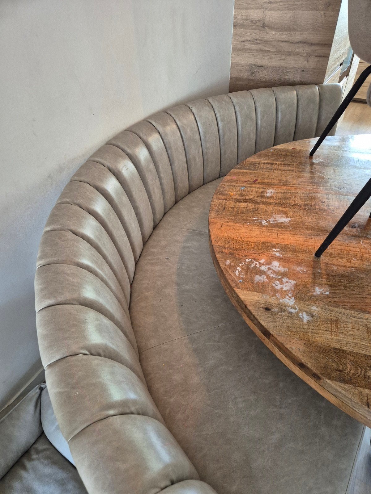 Stijlvolle halfronde eet bank - perfect voor eethoek, Huis en Inrichting, Ophalen, Modern, Klassiek, 250 tot 300 cm, Gebruikt