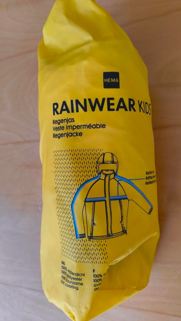 Hema regenjas geel maat 98/104, Ophalen, Zo goed als nieuw, Jongen of Meisje, Jas
