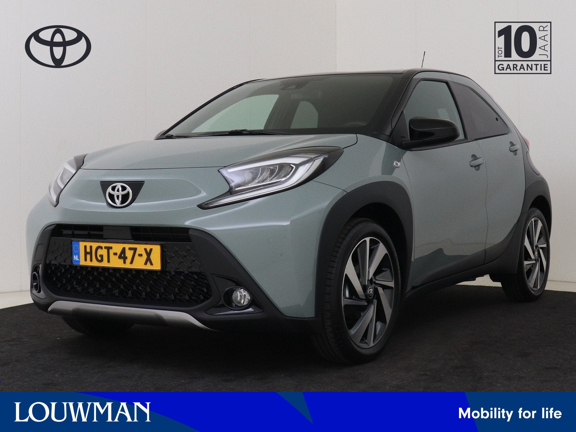 Toyota Aygo X 1.0 VVT-i MT Envy | Adaptive cruise | Privacy, 12 maanden, Stof, 4 stoelen, Automatische klimaatregeling