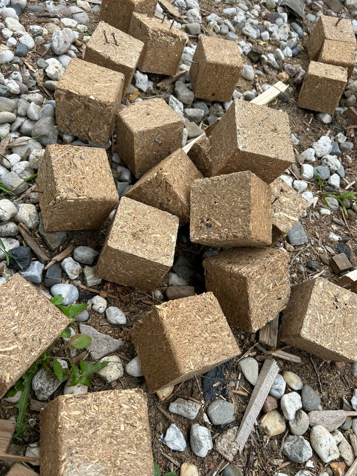 Pallet blokjes, Minder dan 3 m³, Ophalen, Overige houtsoorten, Blokken