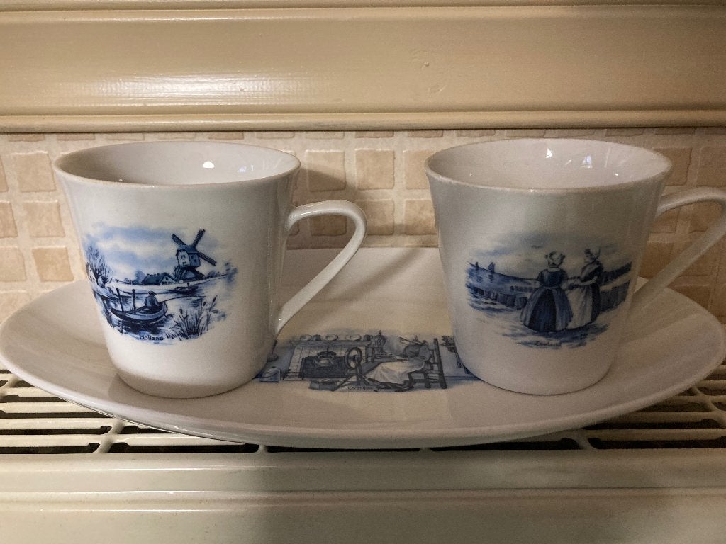 serviesdelen van Nederlands servies, Ophalen of Verzenden, Zo goed als nieuw, Overige stijlen, Kop(pen) en/of Schotel(s)