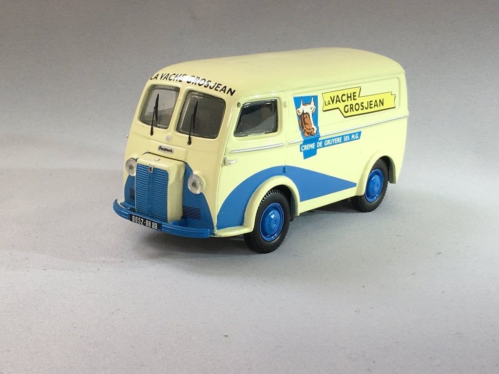Corgi Toys Peugeot D3A la vache grosjean., Ophalen of Verzenden, Zo goed als nieuw, Auto, Corgi