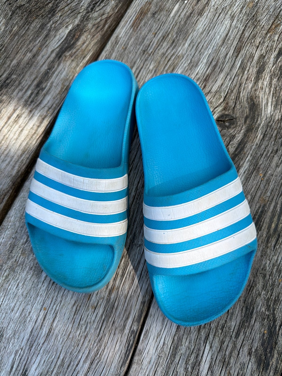 Adidas Adilette Slippers - Blauw/Wit, Ophalen of Verzenden, Gebruikt, Jongen of Meisje, Overige typen