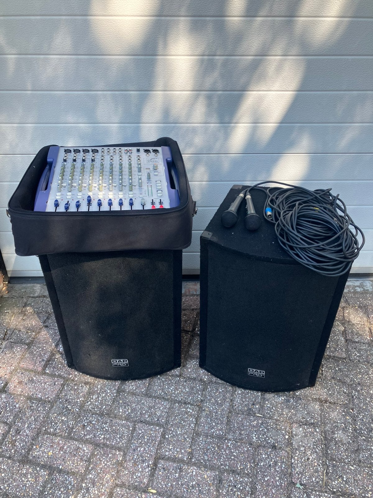 Powermixer solton boxen Dap Pro en microfoon, Ophalen, Gebruikt, Minder dan 500 watt