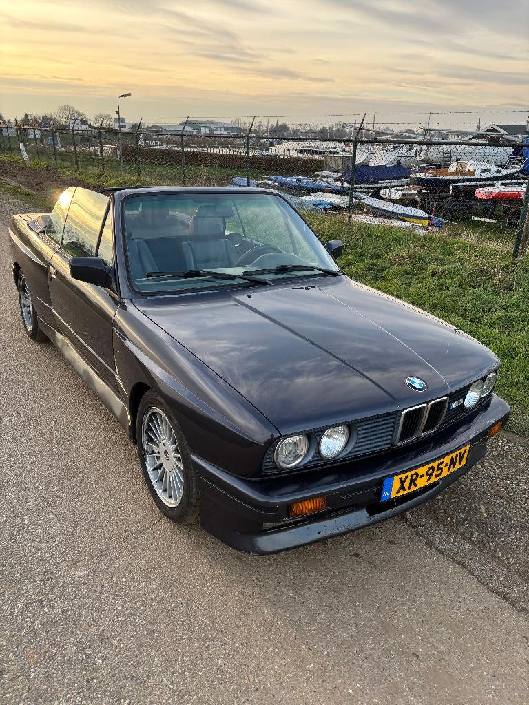 BMW M3 Cabrio E30 89 ETA, Zwart, Cabriolet, Blauw, Handgeschakeld