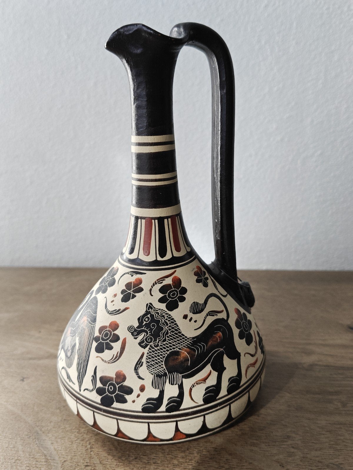 Decoratieve Griekse vaas met leeuwenmotief, Antiek en Kunst, Ophalen of Verzenden