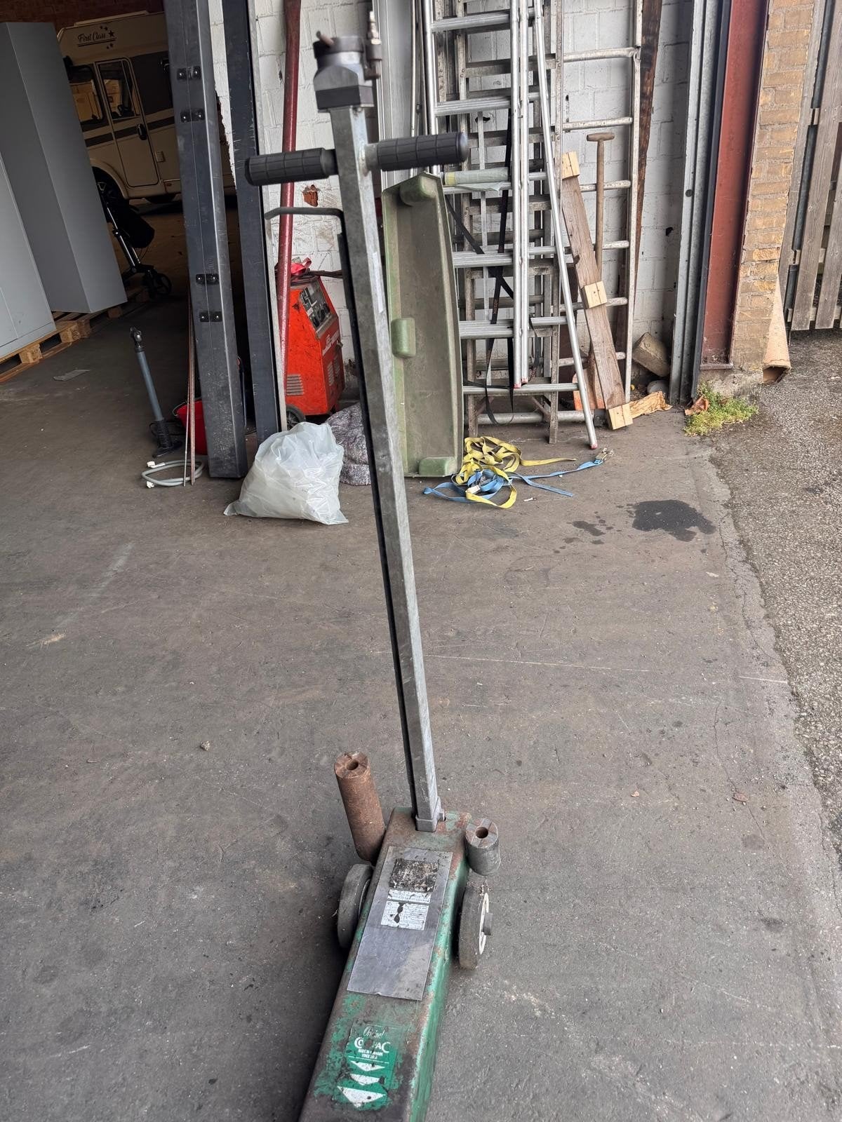 Robuuste Garagekrik - 40 Ton Hefvermogen, Ophalen of Verzenden