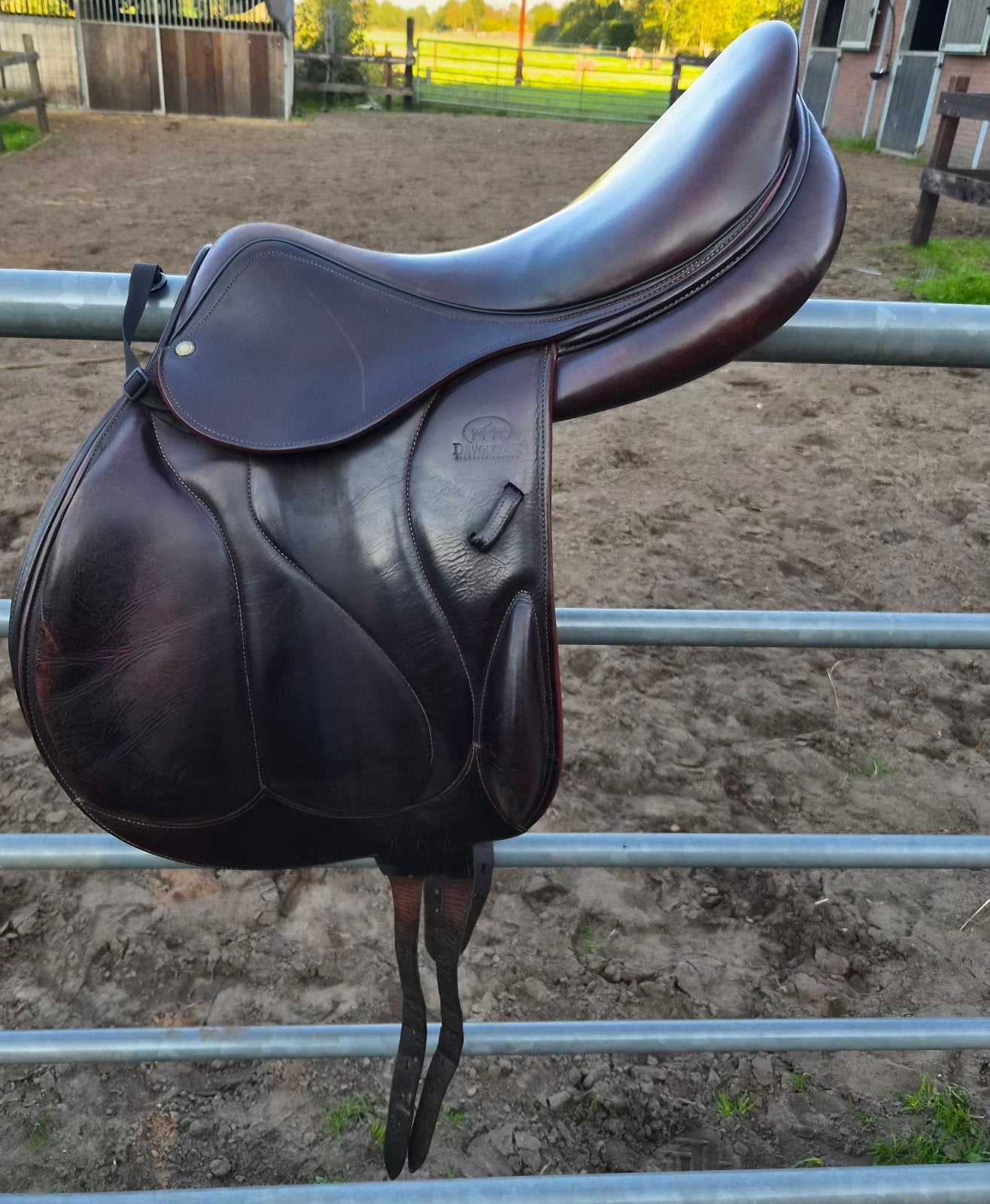 Devoucoux eventing zadel, L (17.5 inch), Overige merken, Ophalen of Verzenden, Middel