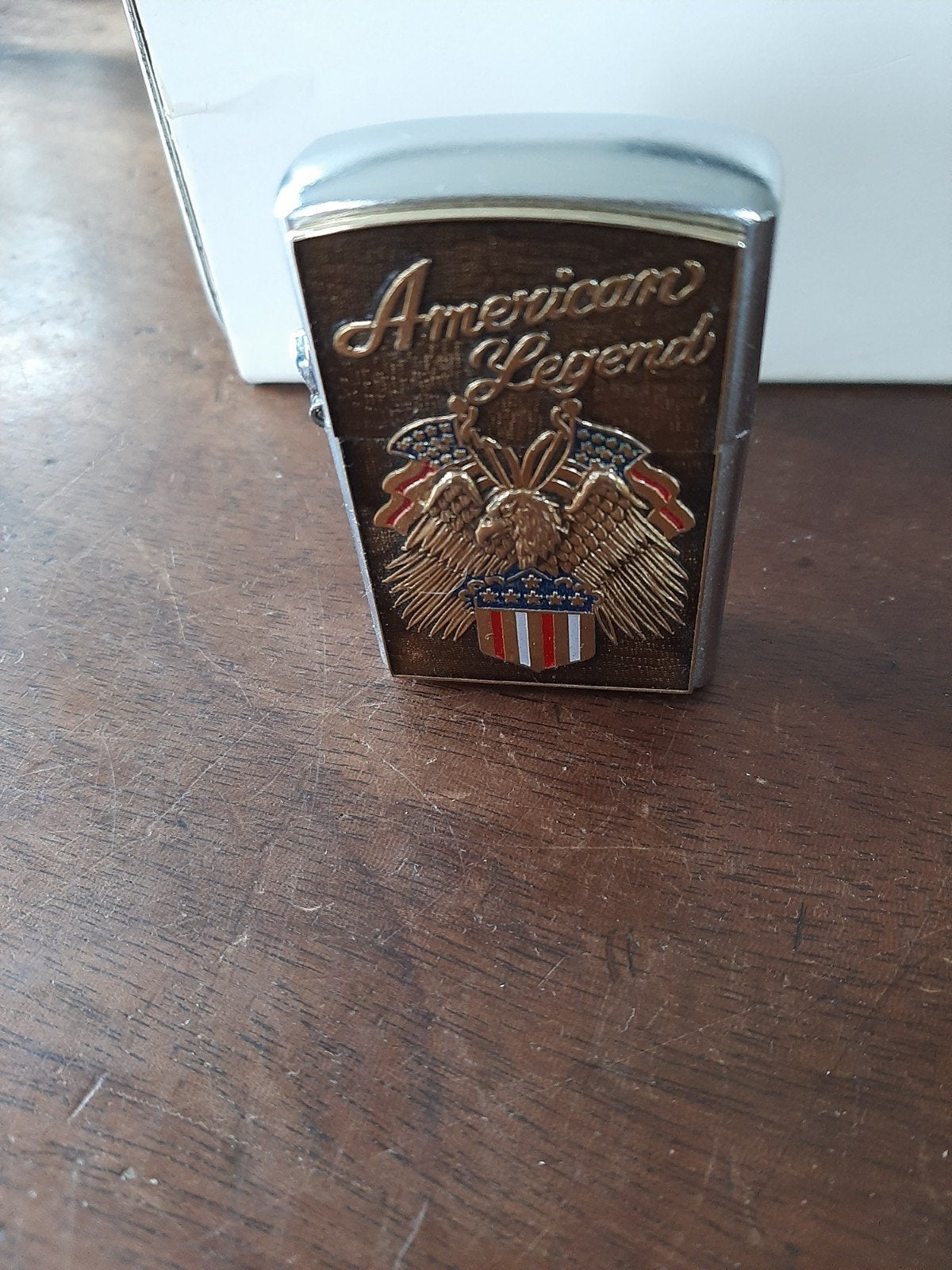Vintage aansteker 'American Legend' met adelaar, Ophalen of Verzenden, Gebruikt, Aansteker