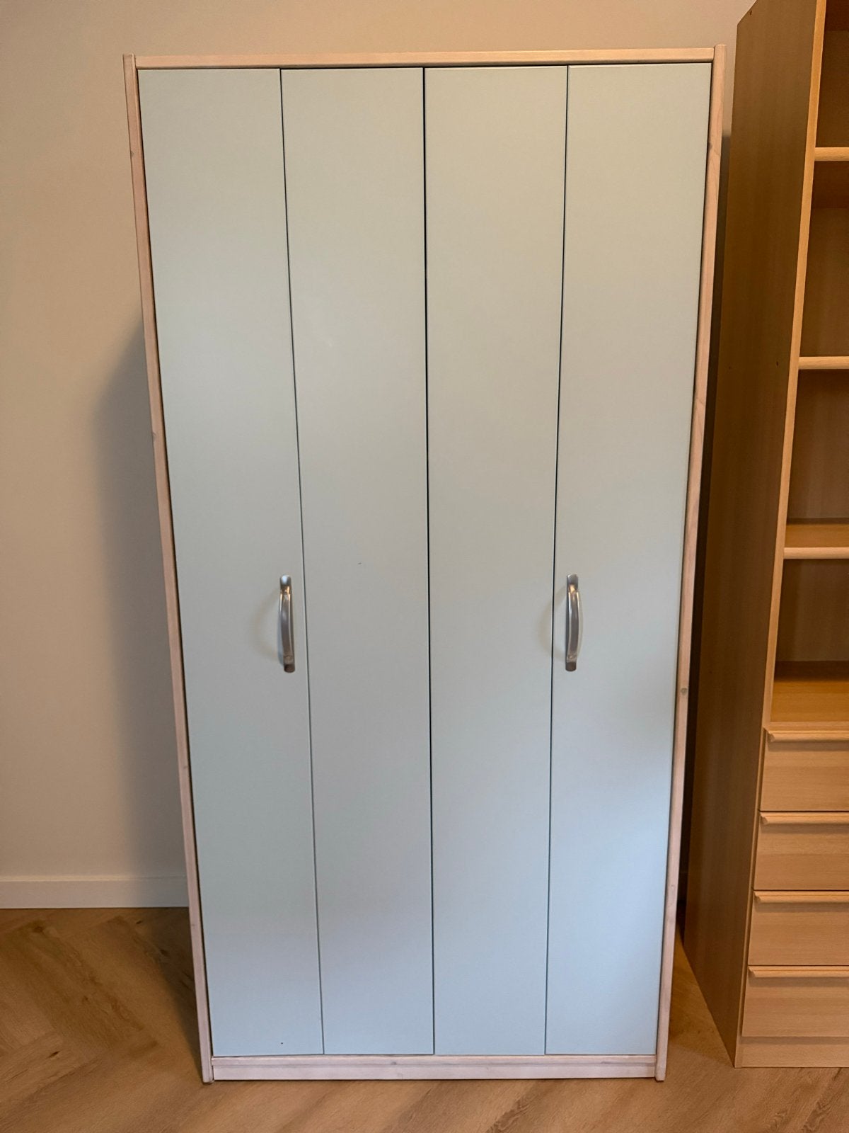 Kledingkast met planken en hangruimte - lifetime, Huis en Inrichting, Ophalen, Met plank(en), Gebruikt, 200 cm of meer