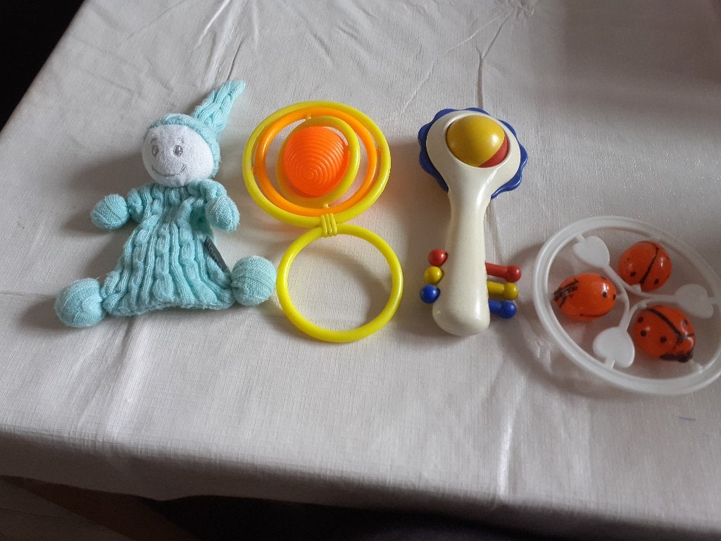 babyspeeltjes, Kinderen en Baby's, Speelgoed | Babyspeelgoed, Ophalen of Verzenden, Gebruikt, Overige typen, Met geluid