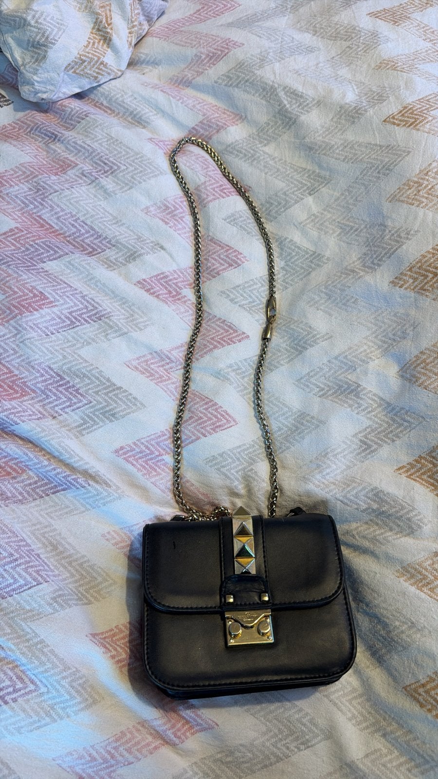 Valentino Garavani Glam Lock Crossbodytas Zwart Goud, Ophalen of Verzenden, Gebruikt, Zwart, Schoudertasje