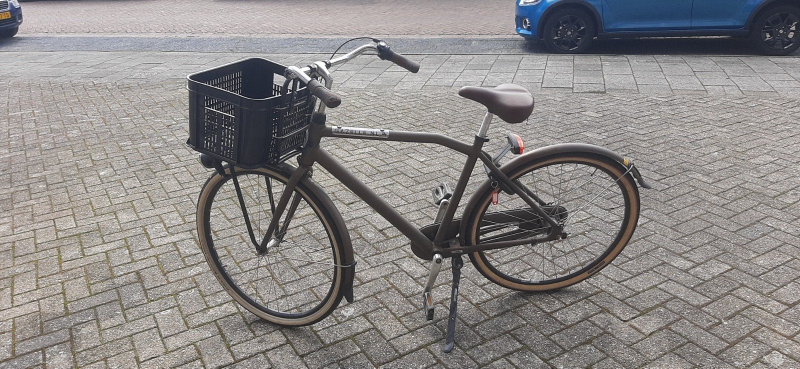 Gazelle NL Damesfiets met Voordrager en Versnellingen, Ophalen, Terugtraprem, Gebruikt, Versnellingen