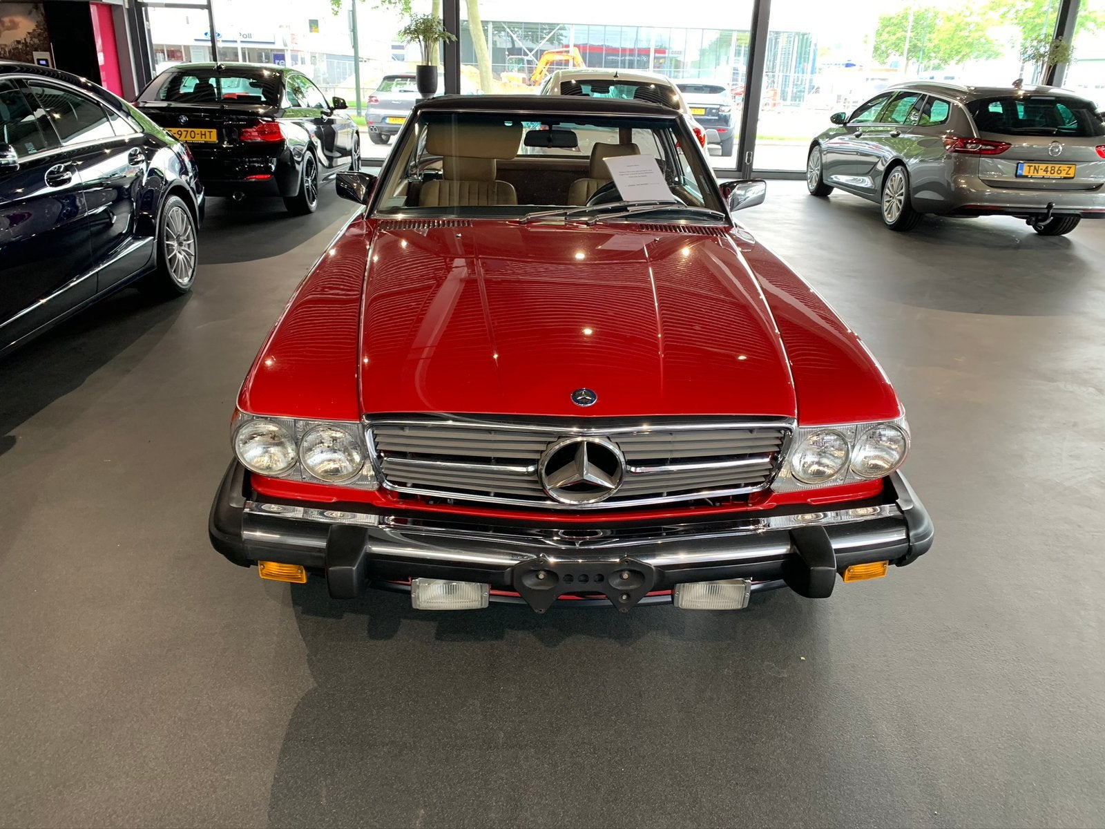 Klassieker Mercedes 560sl, foto 10