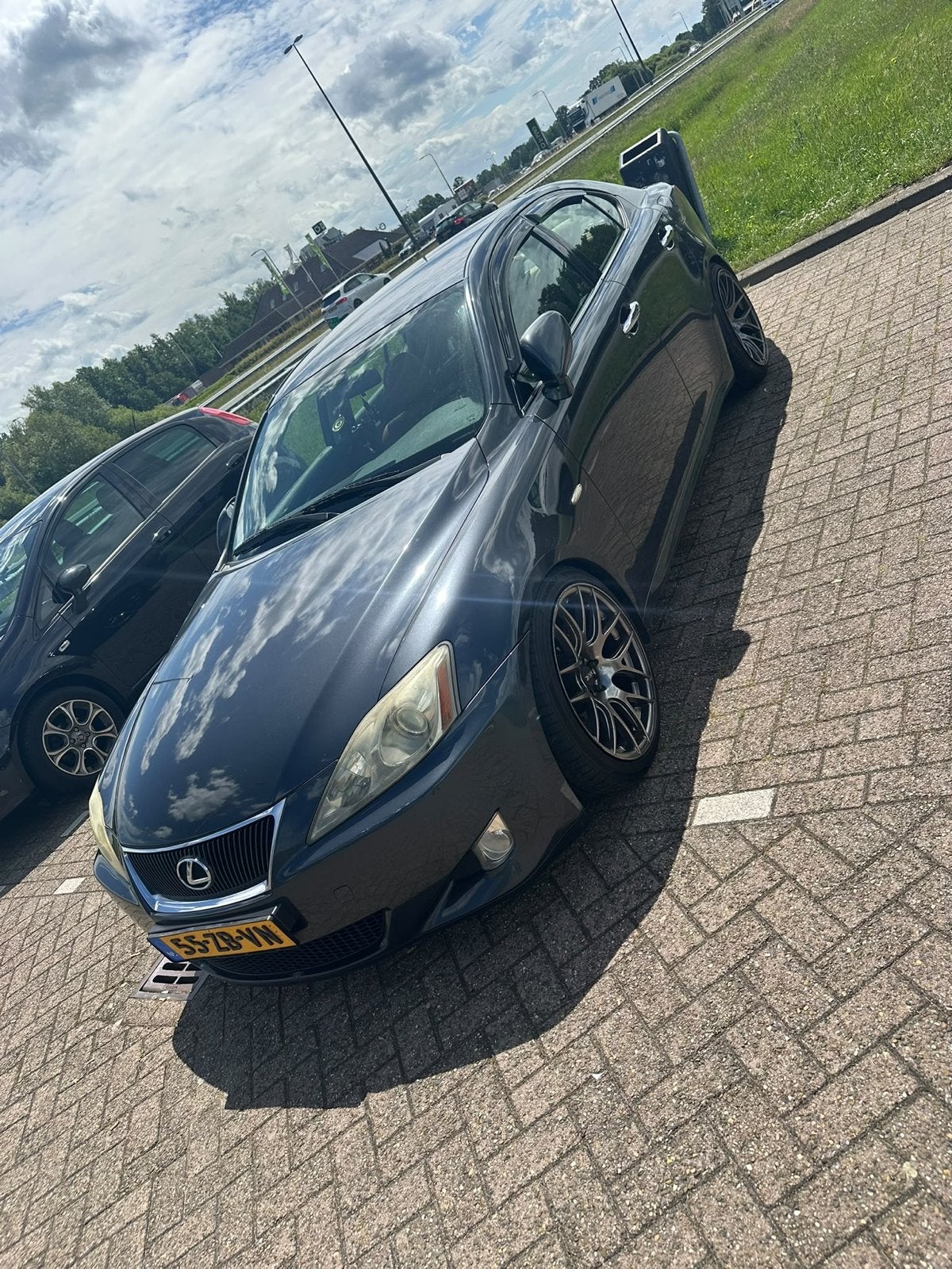 Lexus IS 220D 2.2 D 2008 Grijs, Auto's, Achterwielaandrijving, 4 cilinders, 1560 kg, Particulier