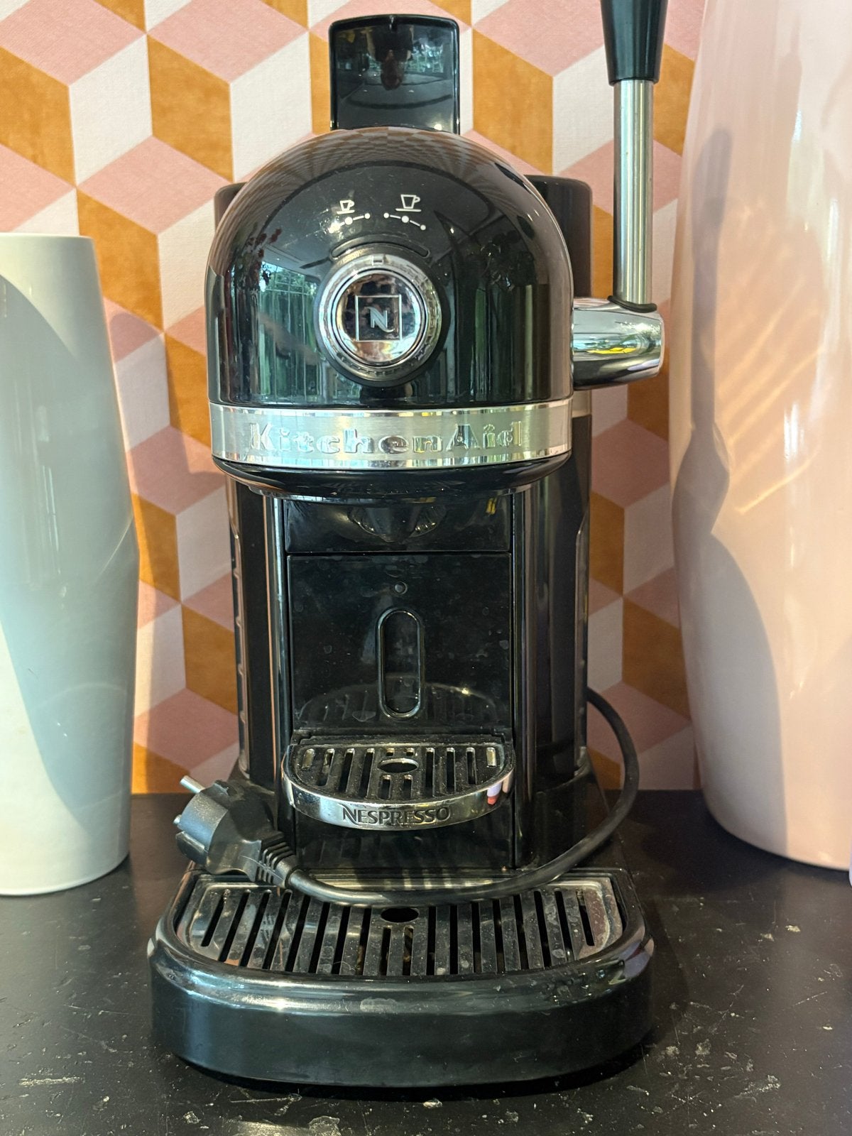 KitchenAid Nespresso machine - Werkt niet, Witgoed en Apparatuur, Koffiezetapparaten, Ophalen, Espresso apparaat, 1 kopje, Niet werkend