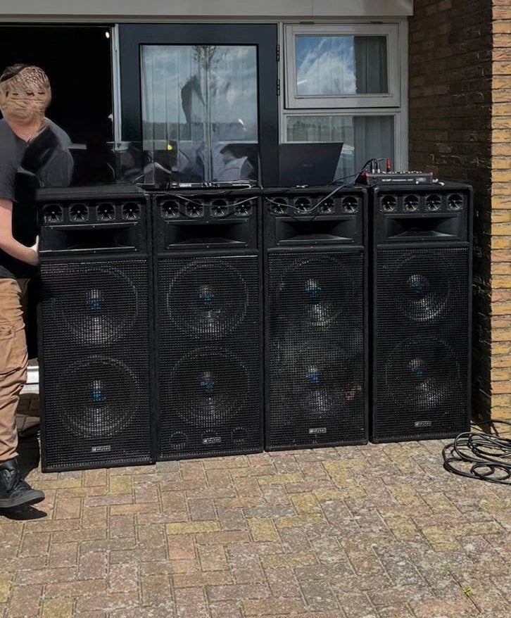 Skytec PA Speakers – Set van 4 | Ideaal voor Carnavalswagen, Ophalen of Verzenden, Zo goed als nieuw, 25 tot 50 cm
