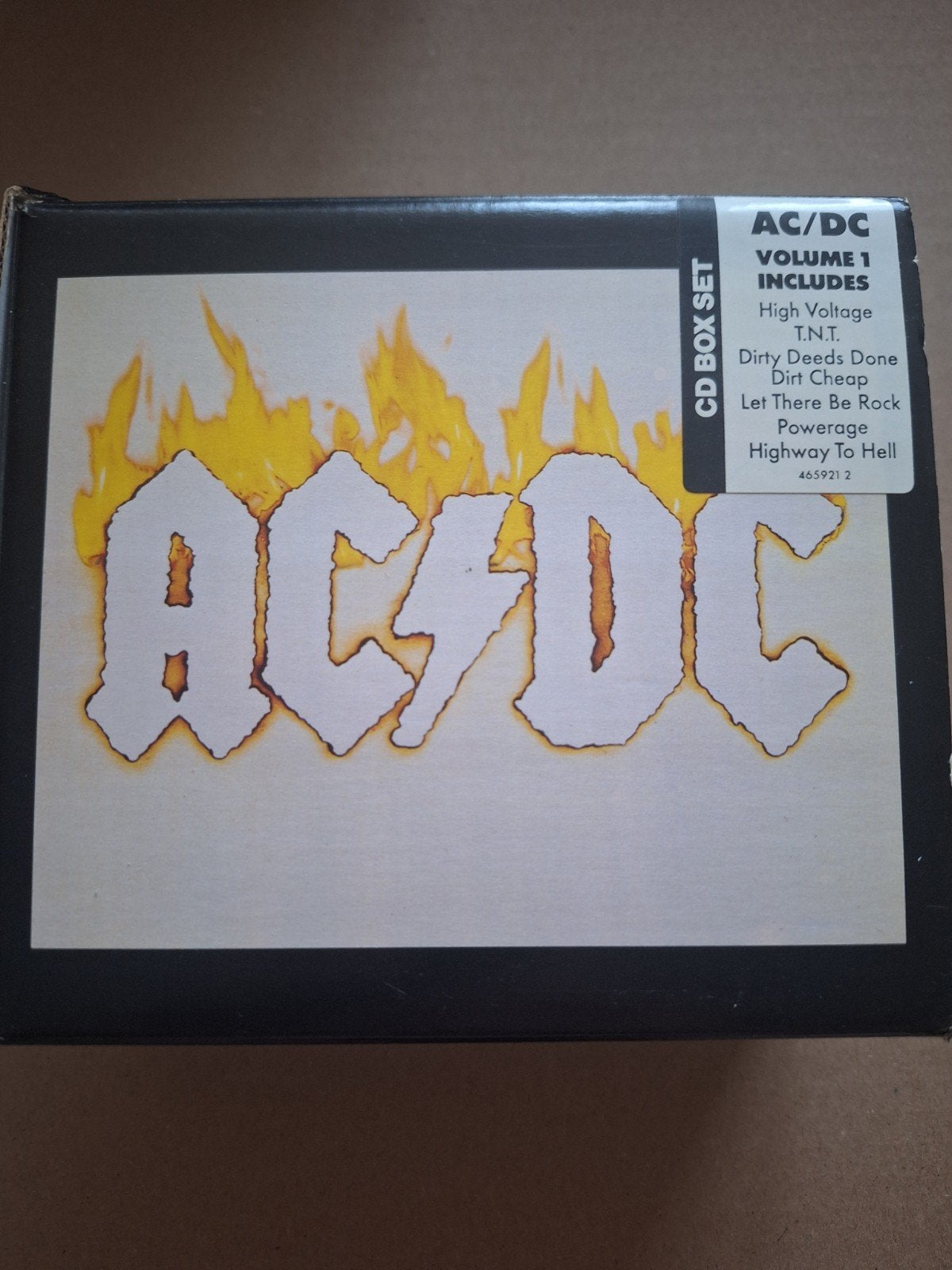 AC/DC Volume 1 CD Box Set 6 cd box Albert records, Verzenden, Gebruikt, Poprock