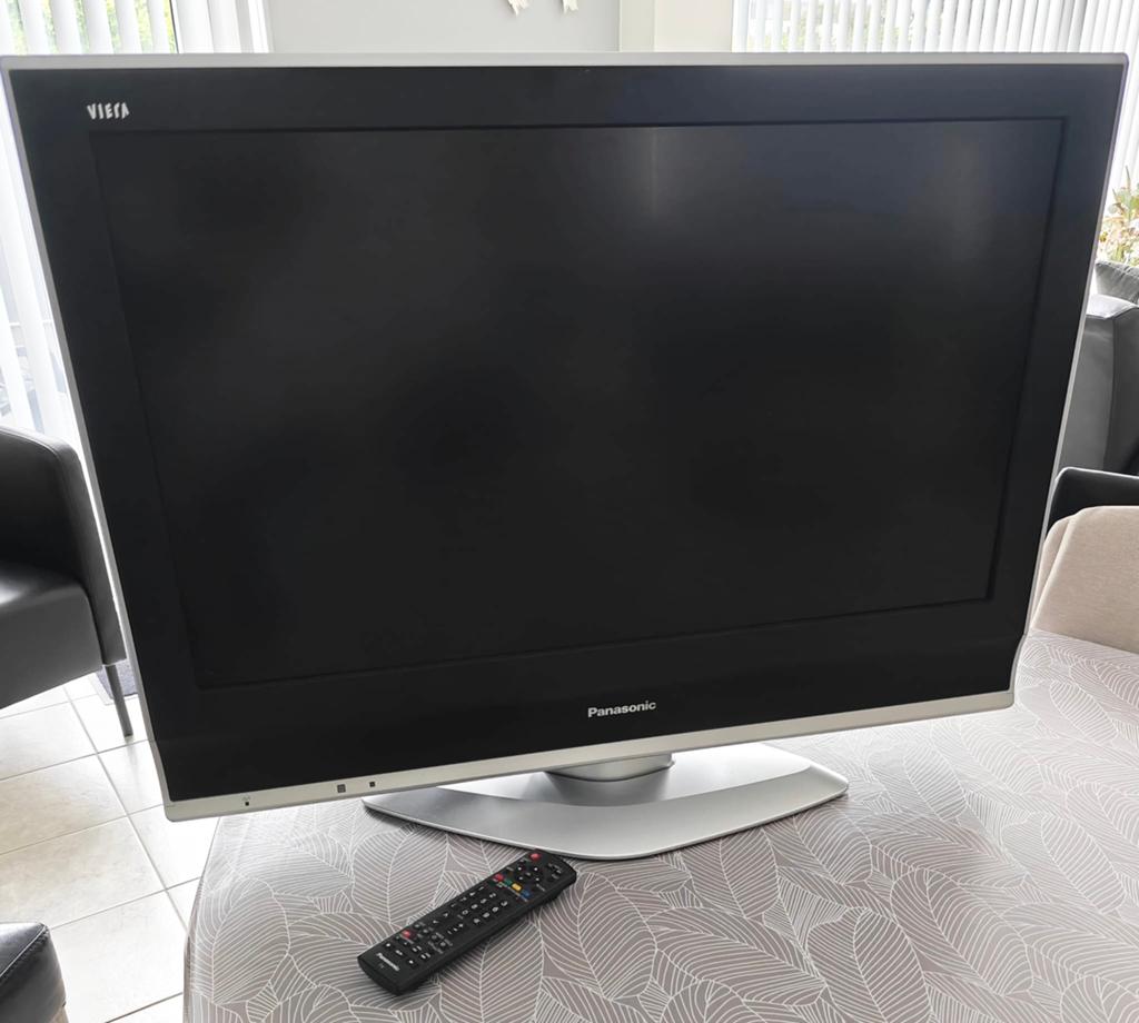 VOOR EEN PRIKKIE: PANASONIC LCD TV 32 INCH, Ophalen, Gebruikt, Panasonic, 50 Hz