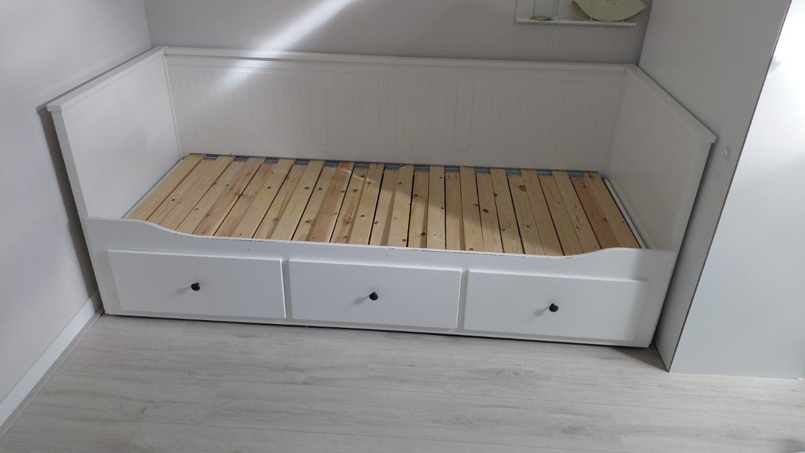 Te koop bedbank Hemnes (ikea), Huis en Inrichting, Ophalen of Verzenden, Gebruikt, Tweepersoons, 80 cm
