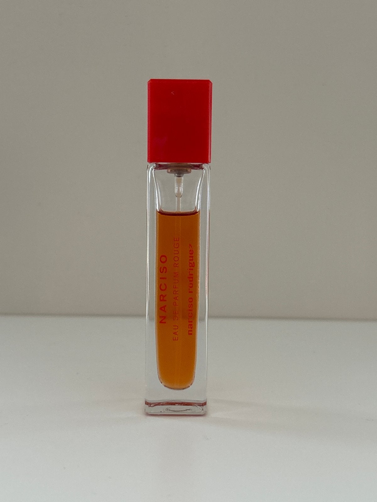 Narciso Rodriguez Eau de Parfum Rouge 10ml, Sieraden, Tassen en Uiterlijk, Uiterlijk | Parfum, Ophalen of Verzenden, Gebruikt