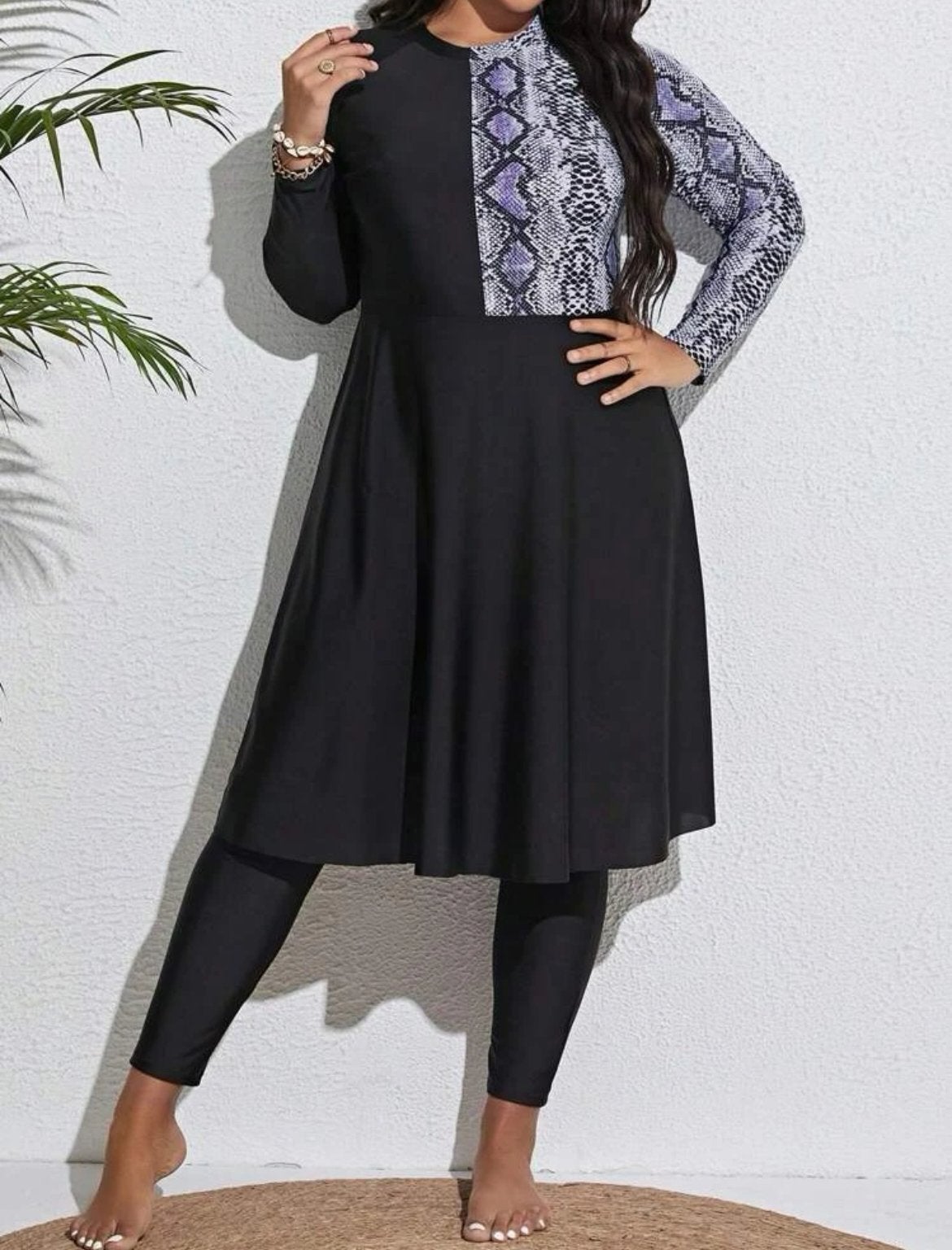 Burkini met Slangenprint en Legging 3XL- Nieuw, Kleding | Dames, Badmode en Zwemkleding, Verzenden, Nieuw, Zwart, Overige typen