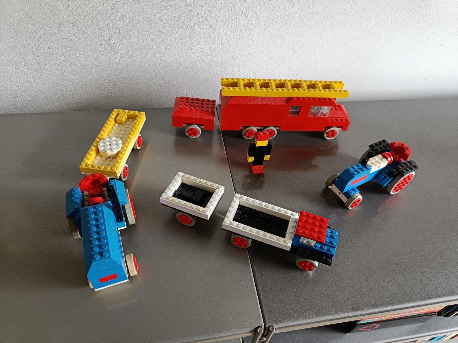 3 classic Lego sets jaren 60, tractors, truck brandweerauto, Ophalen of Verzenden, Gebruikt, Complete set, Lego