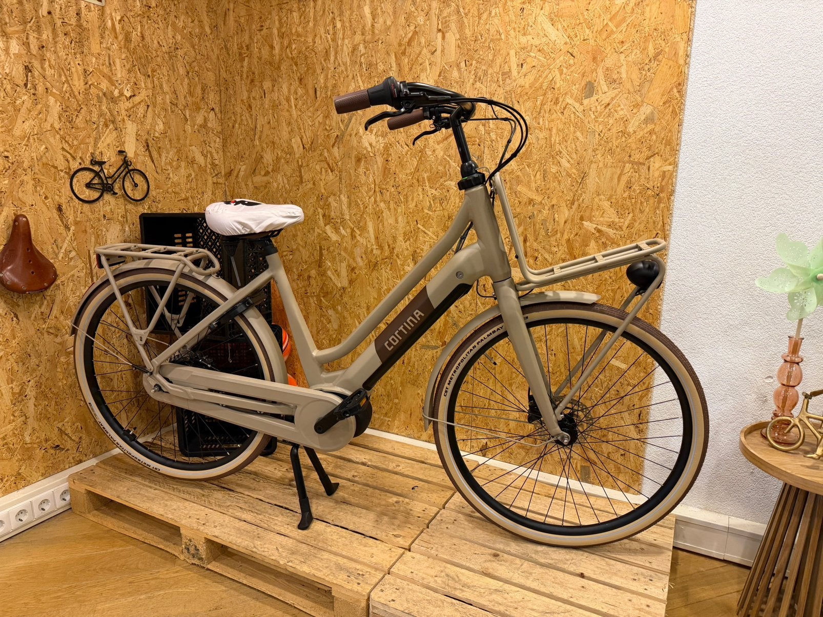 Cortina e-U4 next L52 warm sand matte 500wh 7 versnellingen, 47 tot 51 cm, Ophalen of Verzenden, Zo goed als nieuw