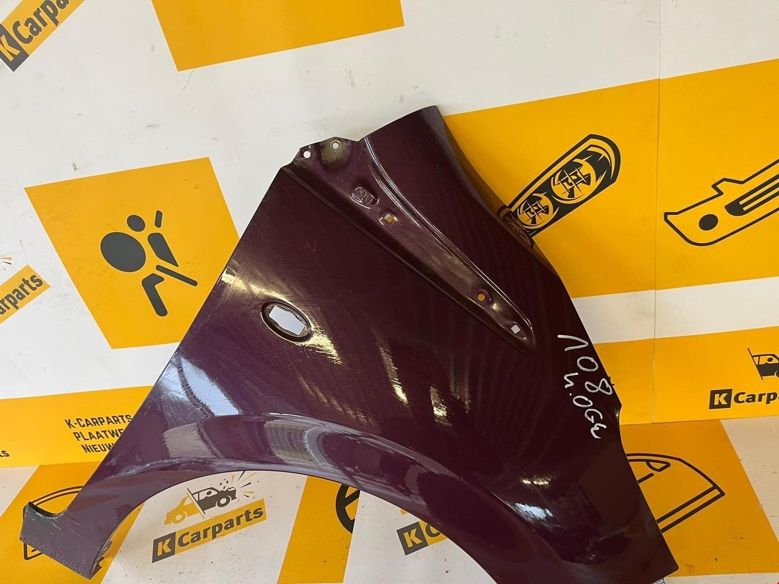 Spatbord Peugeot 108 rechts zijscherm 2014-2022, Info@fabrikant.eu, Fabrikantstraat 1
1000 AA  Amsterdam, NL, Ophalen of Verzenden