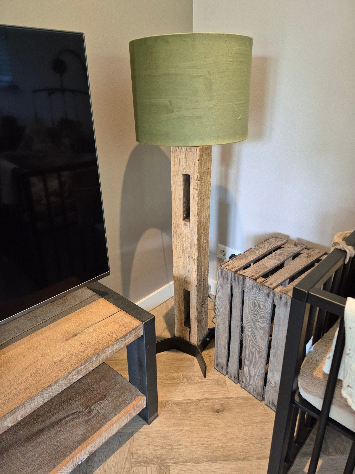 Unieke eikenhouten meerpaal lamp - 125cm hoog, 40cm diameter, Ophalen, Landelijk, Industrieel, Rustiek, 100 tot 150 cm, Zo goed als nieuw