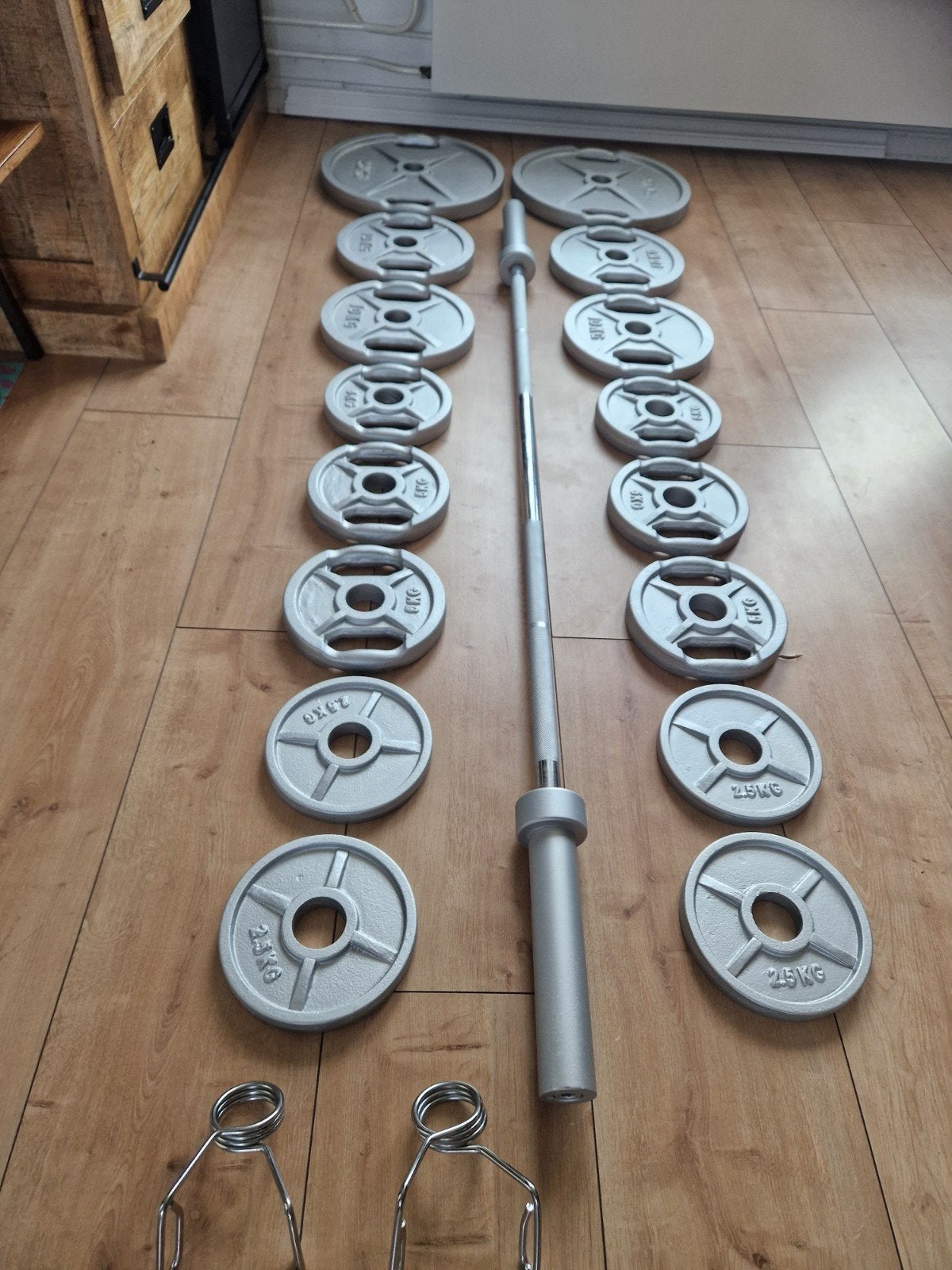 olympische stang en 120kg gewichten 50mm, Sport en Fitness, Fitnessmaterialen, Ophalen, Zo goed als nieuw