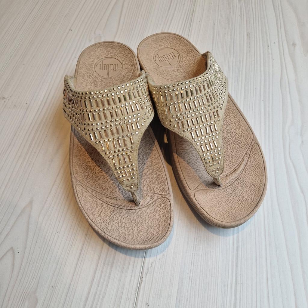 FitFlop sandalen met studs, maat 37, Kleding | Dames, Schoenen, Beige, FitFlop, Gedragen, Sandalen of Muiltjes