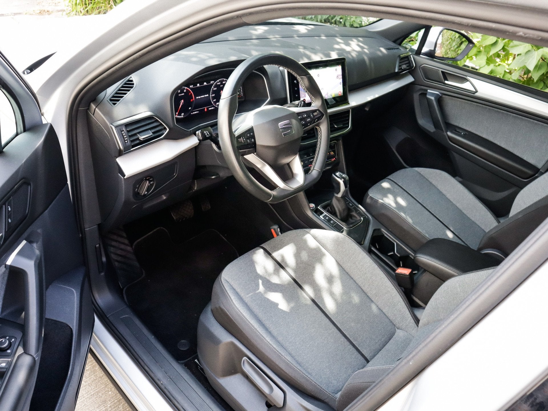 SEAT Tarraco 1.5 TSI Style Business Intense 1e-Eig. & Dealer, Auto's, Stof, Euro 6, 4 cilinders, Origineel Nederlands