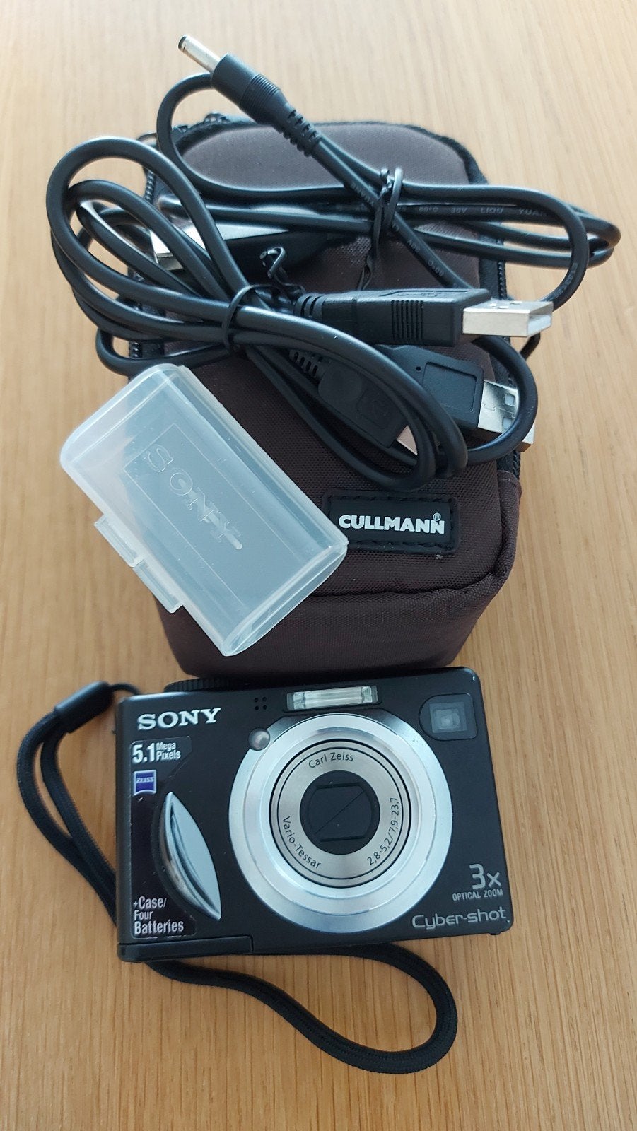 Sony cyber shot digitale foto camera, Ophalen of Verzenden, Zo goed als nieuw, Sony