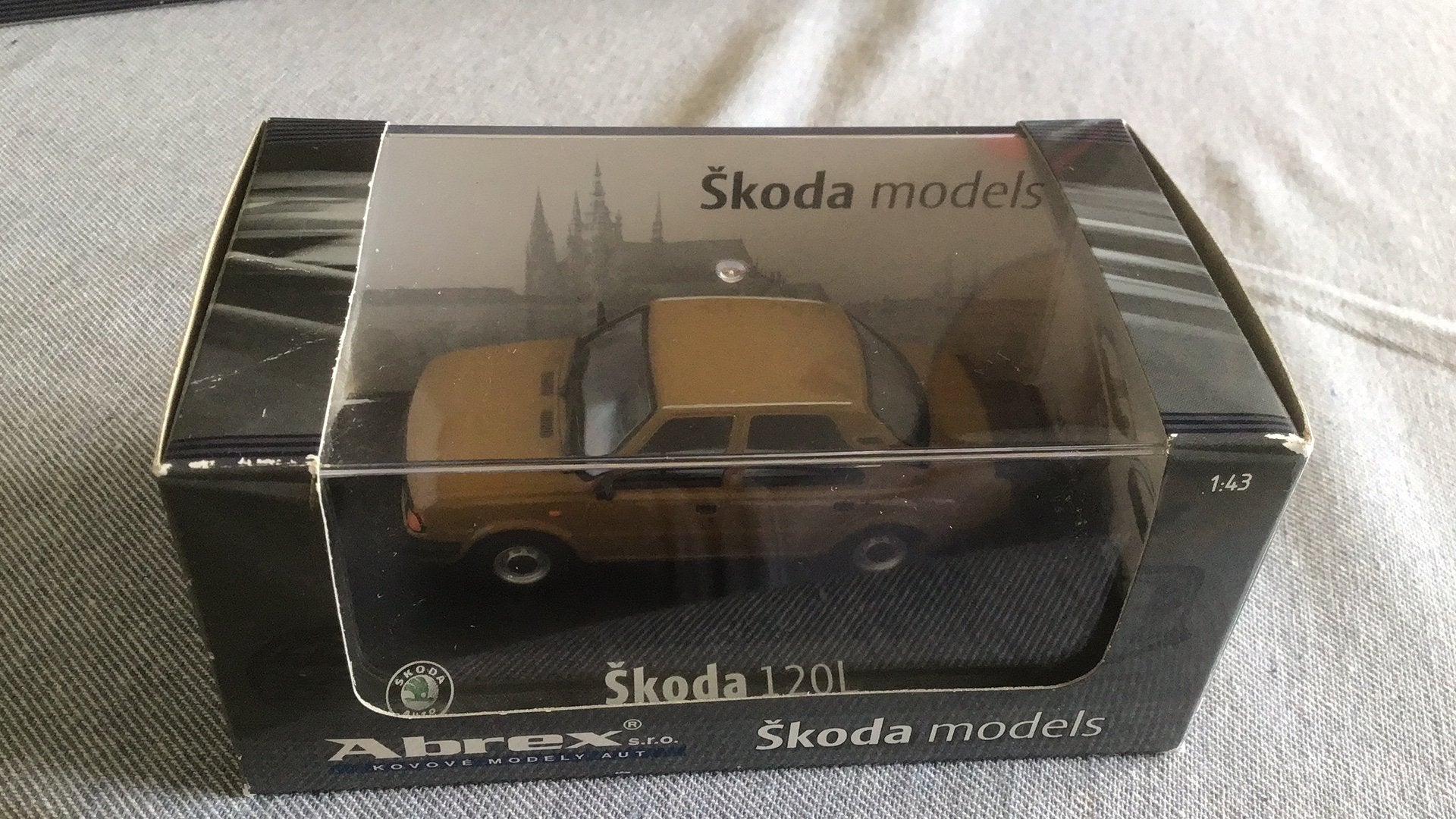 SKODA 120 L OUD “ GEBAKKIE “MAAR NIEUW + VITRINE ABREX IS👌, Ophalen of Verzenden, Nieuw, Auto, Overige merken