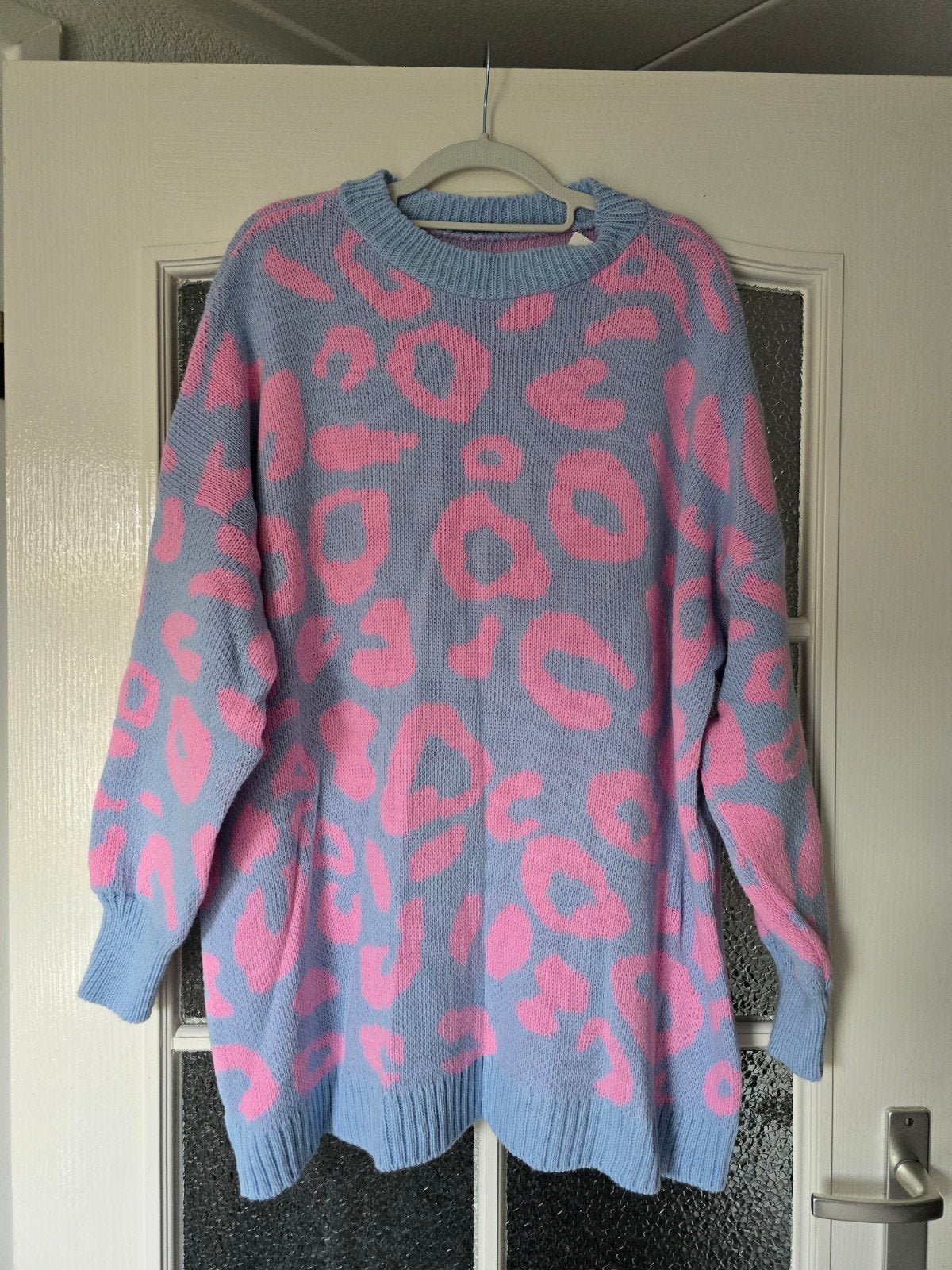 nieuw lange trui roze blauw panter 42 44 46, Ophalen of Verzenden, Nieuw, Maat 42/44 (L), Blauw