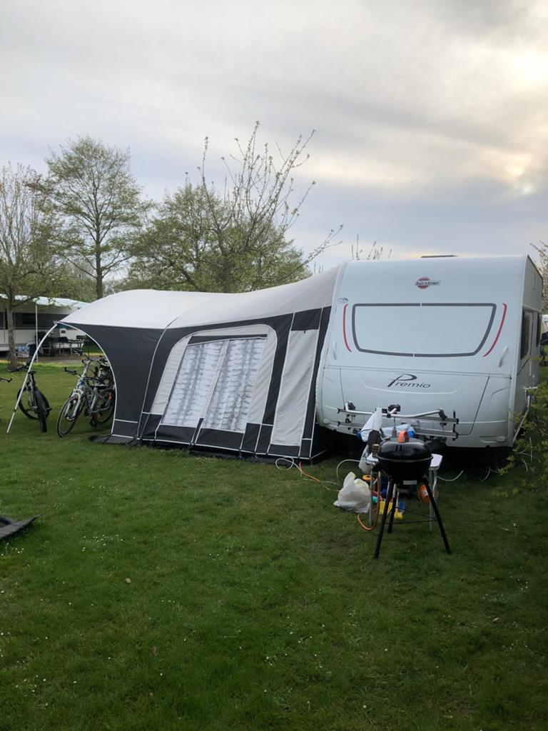 Burstner Premio Plus 510 TK + Unico voortent en 2xluifel, Rondzit, 7 tot 8 meter, Particulier, Bürstner