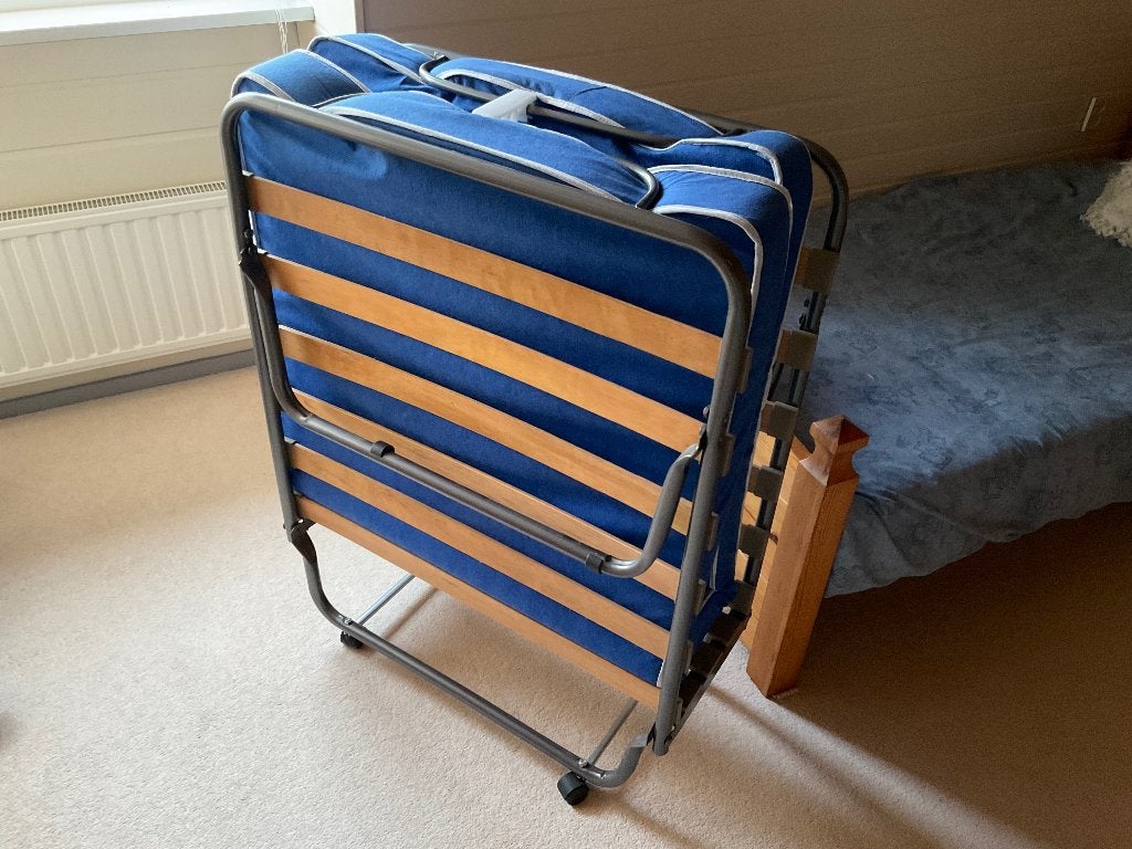 ( logeer-)bed nog ( als ) nieuw, Huis en Inrichting, Eenpersoons, Zo goed als nieuw, 80 cm, Hout