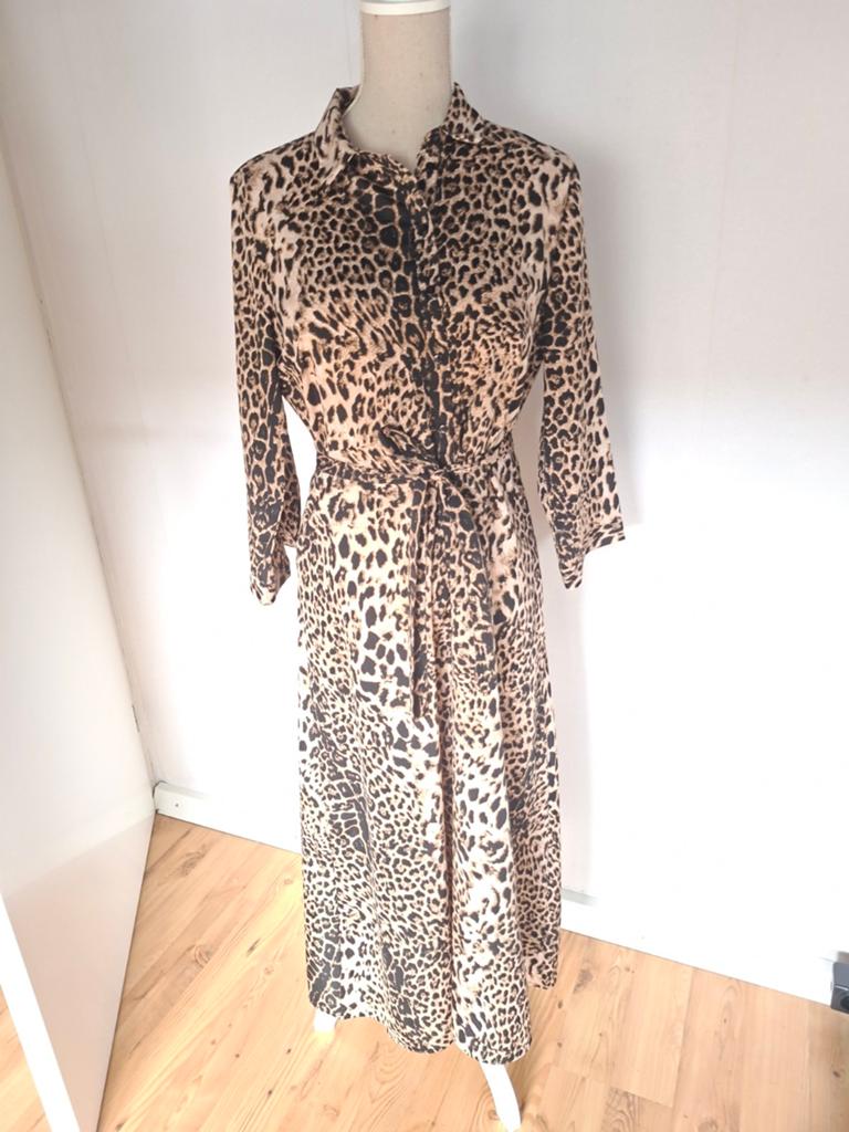 Leopardprint maxi jurk met knoopsluiting en ceintuur, Beige, Maat 42/44 (L), Ophalen of Verzenden, Onder de knie