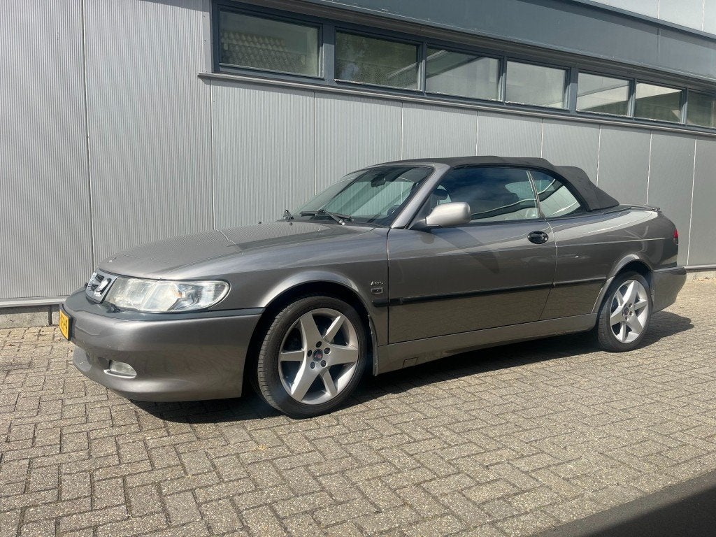 Saab 9-3 Cabrio 2.0 Turbo SE Aero, Gebruikt, Huisgarantie, 4 cilinders, Leder