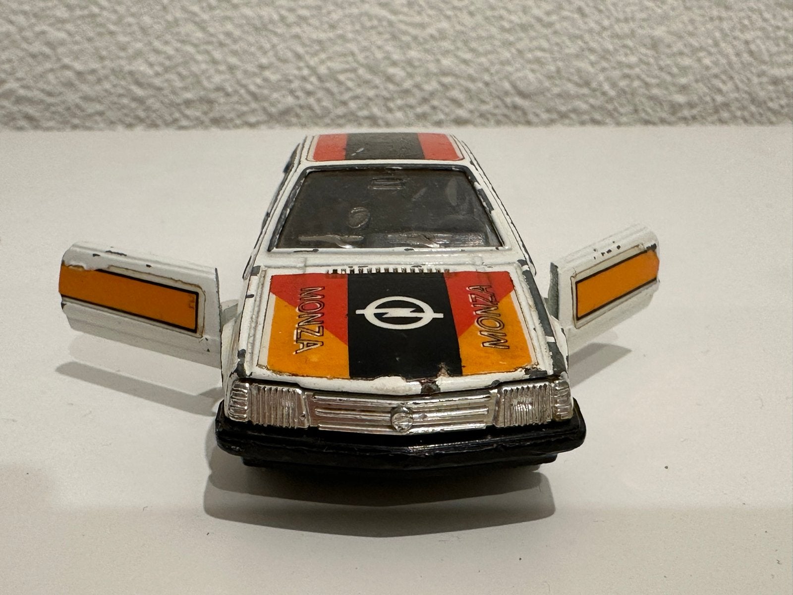 Hot Wheels 1:43 Opel Monza 1988 - Vintage Made in Italy, Ophalen of Verzenden, Gebruikt, Auto, Overige merken