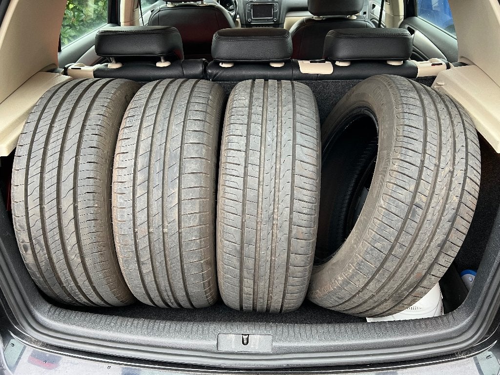 Zomerbanden 205/55 R16, Ophalen, Gebruikt, 16 inch, 205 mm