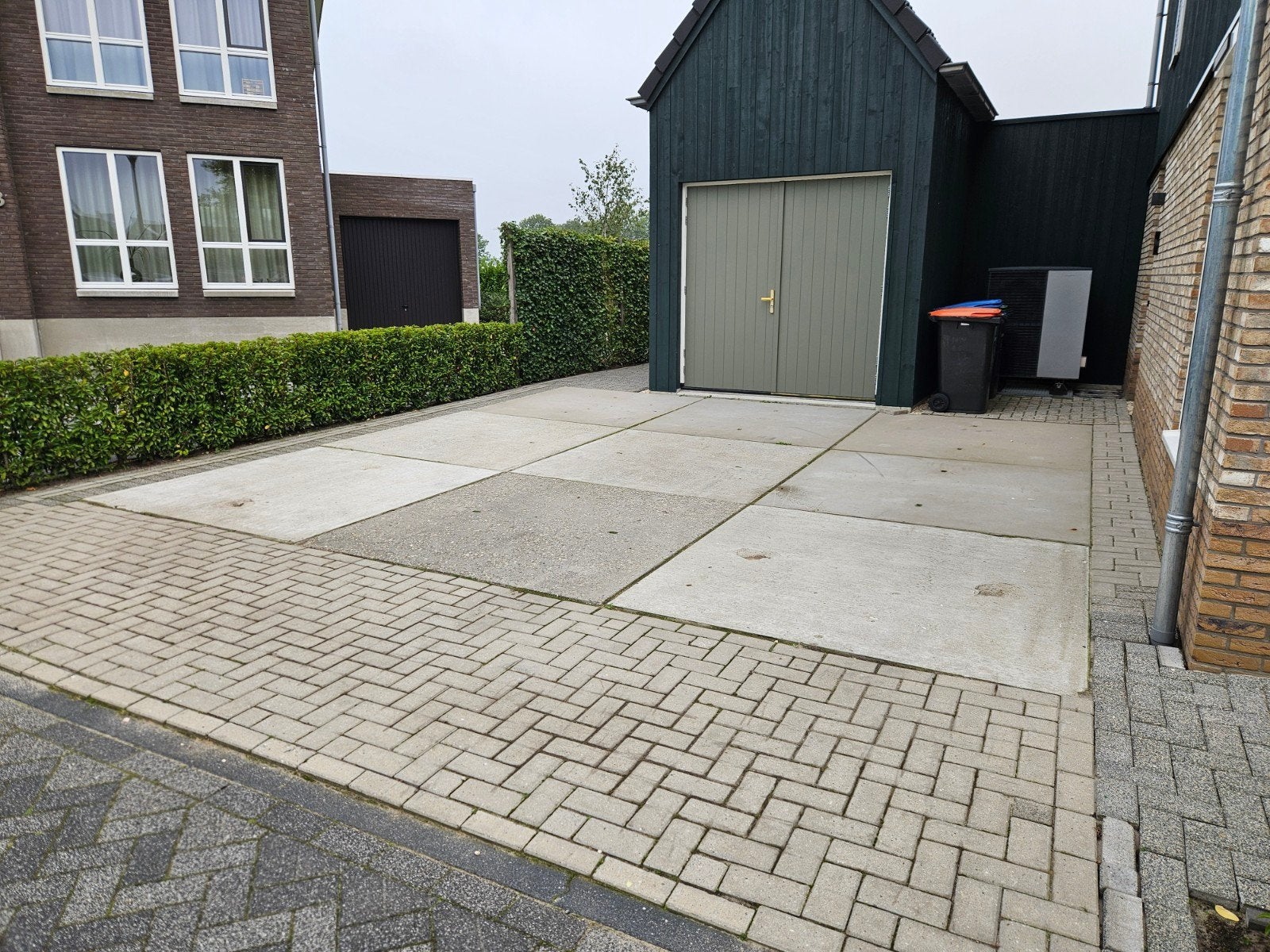 Stelconplaten 2x2m 14cm dik (9 stuks, optioneel 8), Ophalen, Gebruikt, Beton, Overige typen