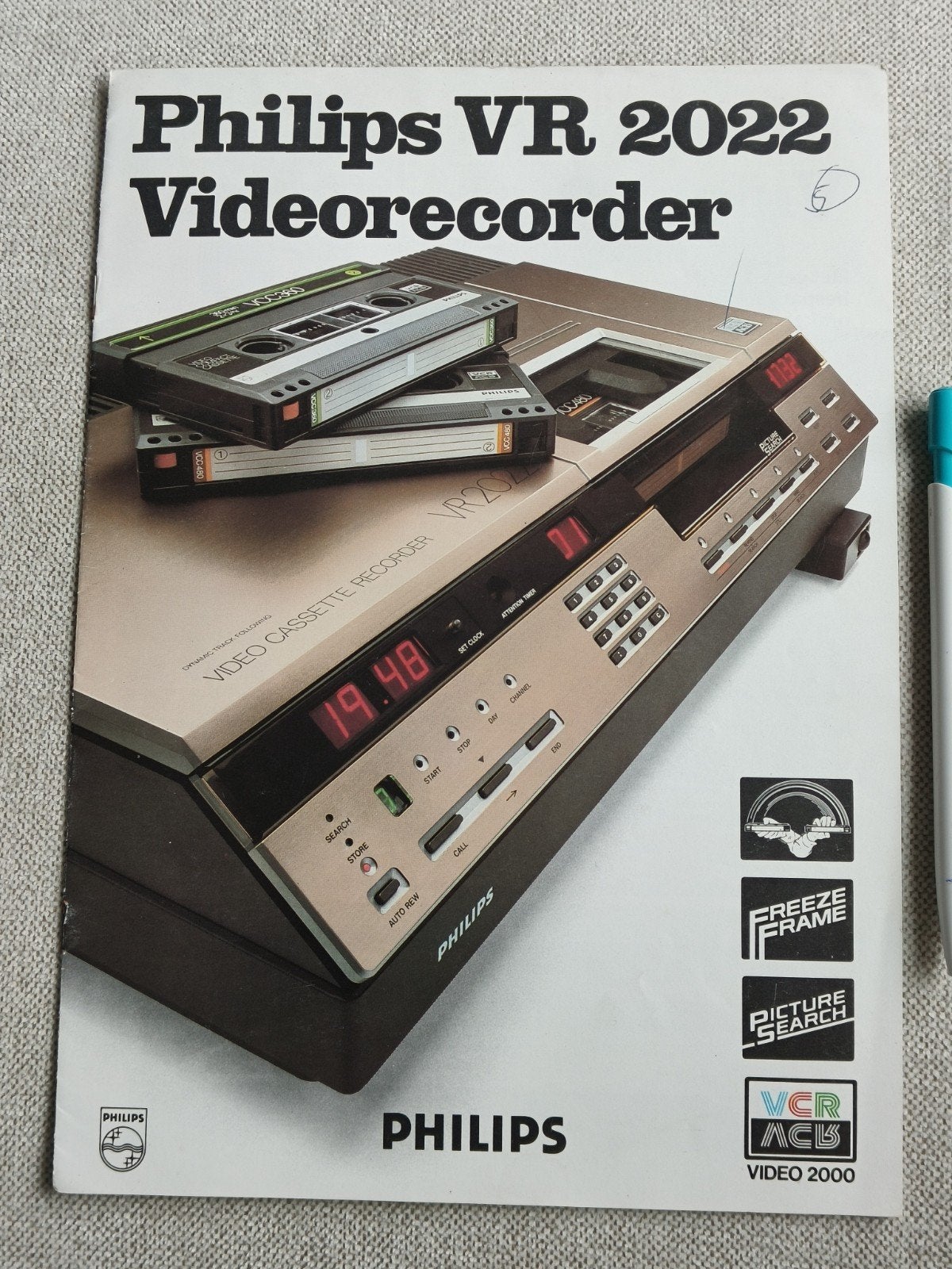 PHILIPS VIDEO 2000 SYSTEEM, BROCHURE., Ophalen of Verzenden, Gelezen