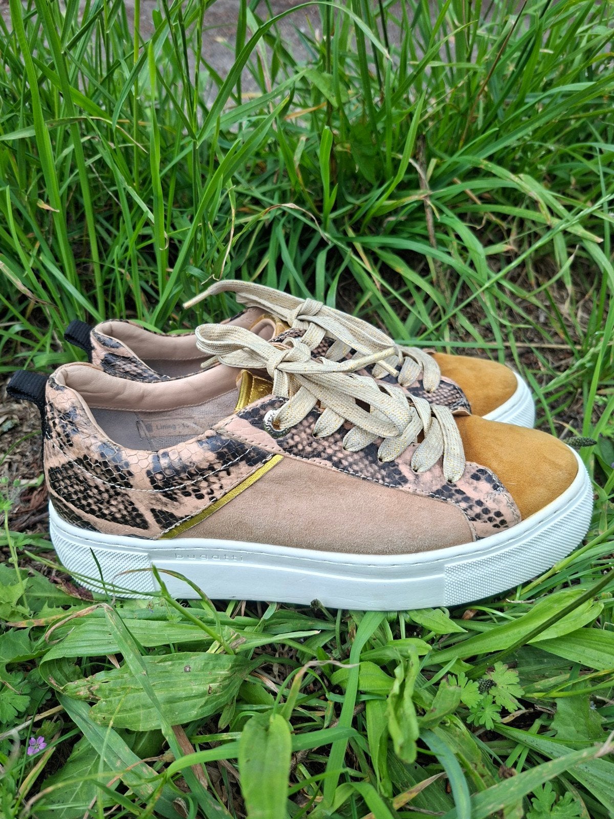 Bugatti sneakers maat 37 - comfortabel en lichtgewicht, Kleding | Dames, Schoenen, Overige kleuren, Sneakers of Gympen, Gedragen