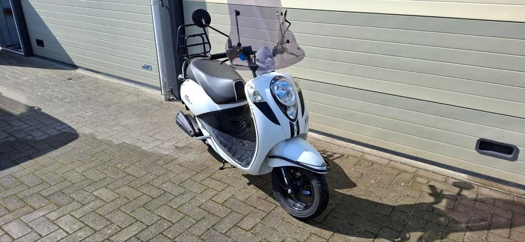 Sym mio 50 4tk benzine, Gebruikt, SYM, Ophalen of Verzenden, Benzine