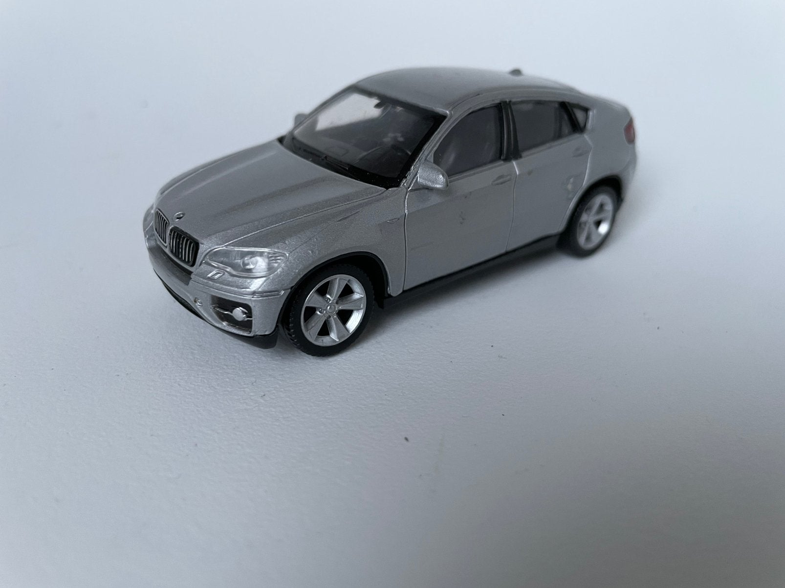 model BMW X6, grijs, Welly, 1/43, Ophalen of Verzenden, Gebruikt, Auto
